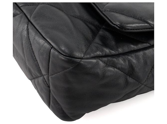 CHANEL - Borsa a tracolla Chanel 19 modello grande in pelle liscia nera Nero - vista 8
