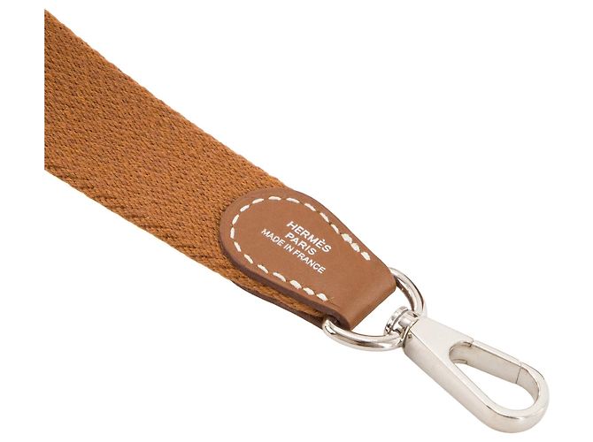 HERMÈS - Sac à bandoulière Evelyne 16 Hermès en cuir clémence marron gold - vue 8