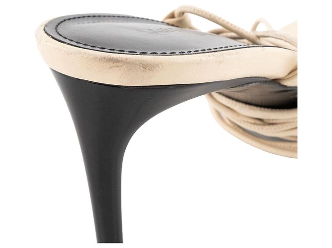 Autre Marque SAINT LAURENT - Sandali con lacci Saint Laurent in pelle beige (T37) - vista 6