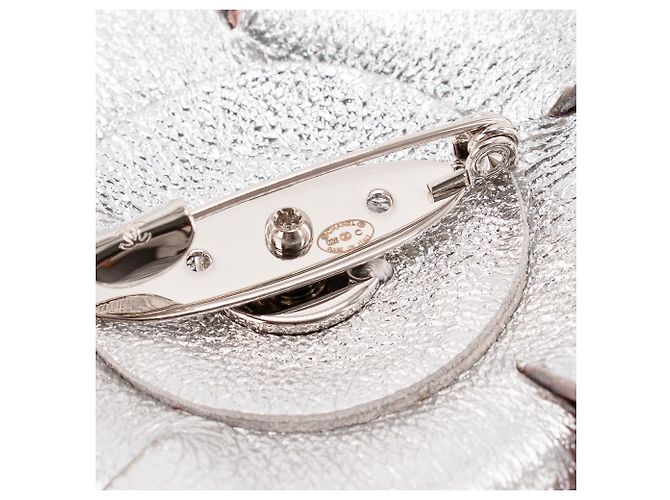 CHANEL - Spilla Moulin Chanel in pelle bordeaux e argento - vista 4