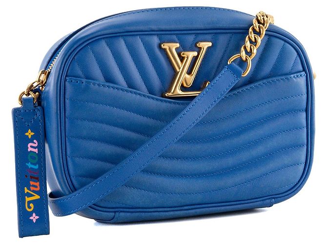 LOUIS VUITTON - Borsa a tracolla New Wave Louis Vuitton in pelle liscia blu - vista 2