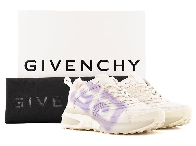 GIVENCHY - Sapatilhas Givenchy Spectre em pele branca e roxa edição limitada (T37) Branco - vista 12