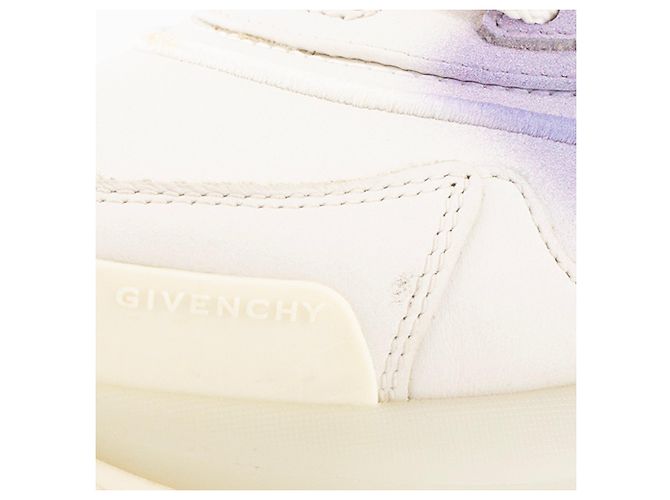 GIVENCHY - Sapatilhas Givenchy Spectre em pele branca e roxa edição limitada (T37) Branco - vista 7