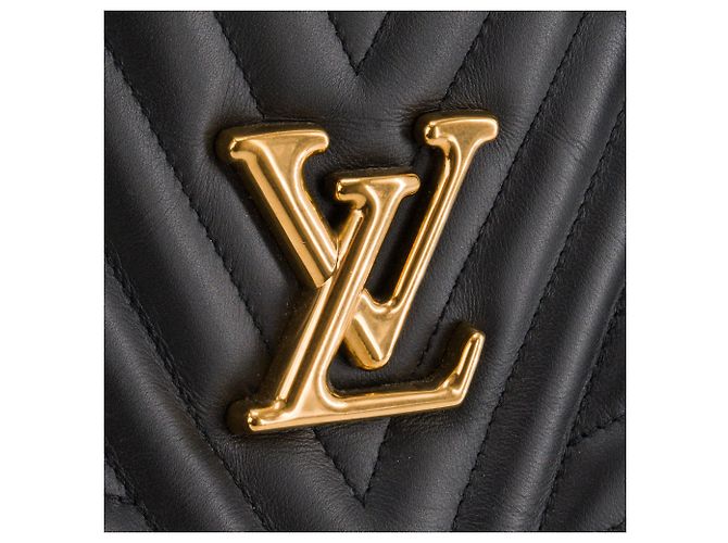 LOUIS VUITTON - Borsa a tracolla New Wave Louis Vuitton in pelle liscia nera Nero - vista 5