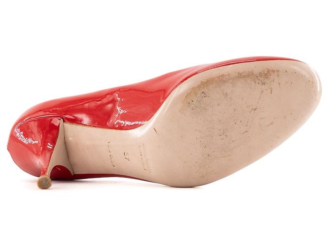 MIU MIU - Miu Miu Pumps aus rotem Lackleder (T37) - Ansicht 4