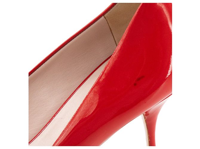 MIU MIU - Miu Miu Pumps aus rotem Lackleder (T37) - Ansicht 5