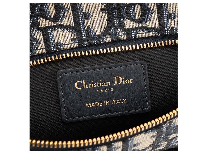 Autre Marque DIOR - Sac à bandoulière 30 Montaigne Dior en toile Dior Oblique bleu marine Navy blue - view 6