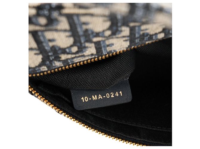 Autre Marque DIOR - Sac à bandoulière 30 Montaigne Dior en toile Dior Oblique bleu marine Navy blue - view 8