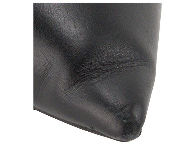 LOUIS VUITTON - Louis Vuitton Absatzstiefeletten aus glattem schwarzem Leder (T38) - Ansicht 9