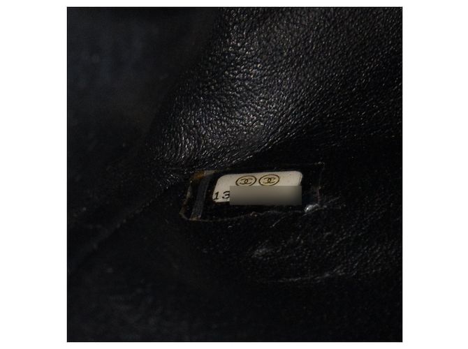 CHANEL - Borsa a tracolla Classique/Timeless 11.12 Chanel in pelle caviar nera Nero - vista 10