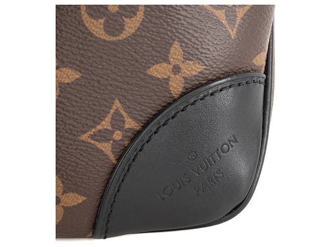 LOUIS VUITTON - Borsa a tracolla Louis Vuitton Boulogne PM in canvas monogram e pelle nera Marrone - vista 6