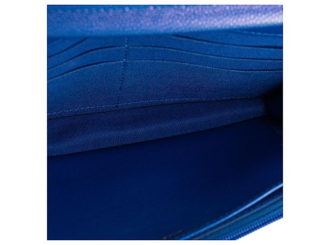 CHANEL - Borsa a tracolla Wallet On Chain Classic/Timeless Chanel in pelle caviar blu iridescente - vista 10
