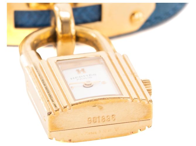 HERMÈS - Relógio Kelly Hermès em banho de ouro e couro grão azul - vista 4