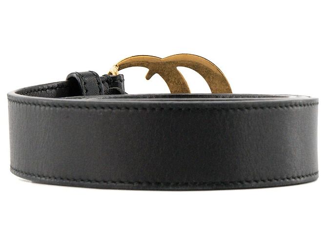 GUCCI - Gucci Marmont Gürtel aus glattem schwarzem Leder (T85) - Ansicht 3