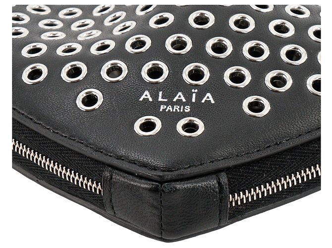 ALAÏA - Borsa a tracolla Le Coeur Alaïa in pelle liscia nera e occhielli argentati Nero - vista 5