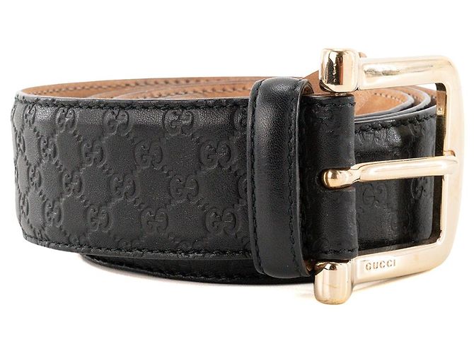 GUCCI - Gucci-Gürtel aus schwarzem Leder mit Monogramm-Prägung (T90) - Ansicht 2