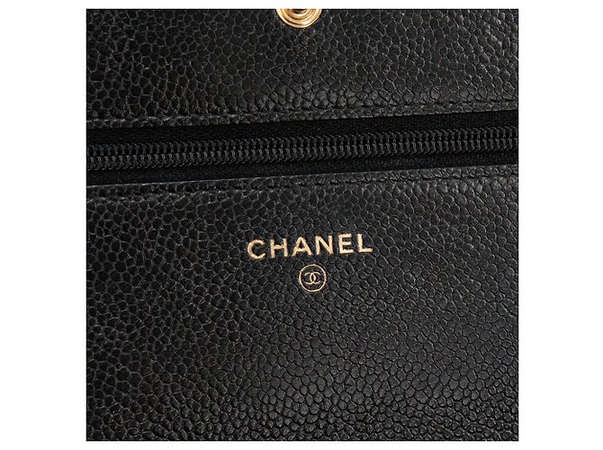 CHANEL - Borsa a tracolla Wallet On Chain Boy Chanel in pelle caviar nera Nero - vista 6
