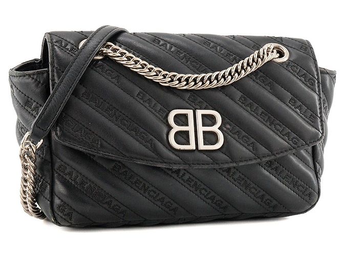 BALENCIAGA - Borsa a tracolla BB Chain Balenciaga in pelle matelassé nera Nero - vista 2