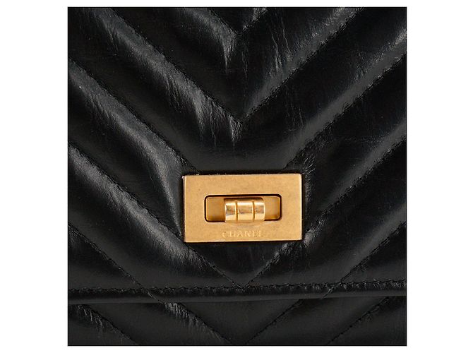 CHANEL - Borsa a tracolla Wallet On Chain 2.55 in pelle chevron stropicciata nera Nero - vista 5