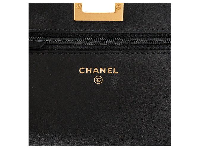 CHANEL - Borsa a tracolla Wallet On Chain 2.55 in pelle chevron stropicciata nera Nero - vista 6
