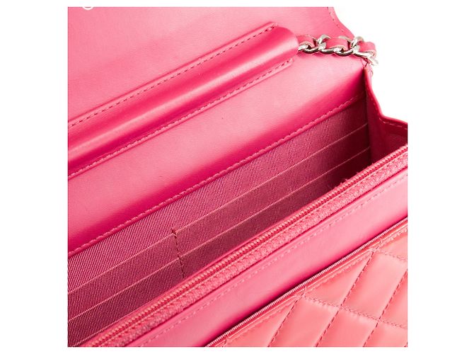 CHANEL - Borsa a tracolla Wallet On Chain Classique/Timeless Chanel in pelle verniciata rosa - vista 6