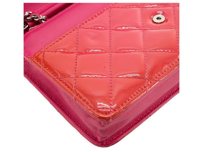 CHANEL - Borsa a tracolla Wallet On Chain Classique/Timeless Chanel in pelle verniciata rosa - vista 8
