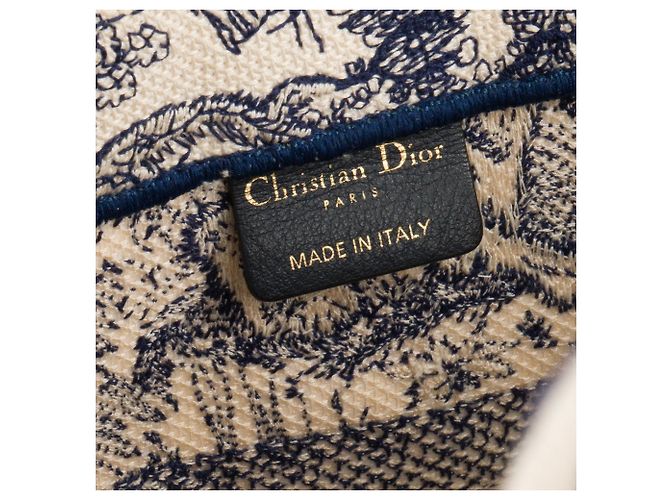 Autre Marque DIOR - Borsa cabas Book Tote medium in toile de jouy blu navy e bianca - vista 8