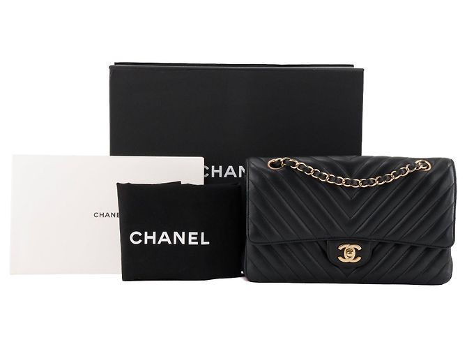 CHANEL - Borsa a mano Classique/Timeless 11.12 Chanel in pelle liscia chevron nera Nero - vista 11