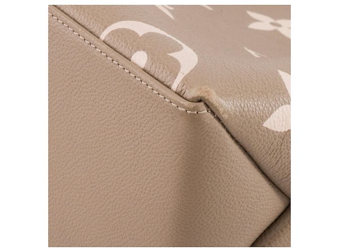 LOUIS VUITTON - Borsa a tracolla Petit Palais Louis Vuitton in pelle empreinte grigia e beige Marrone - vista 9