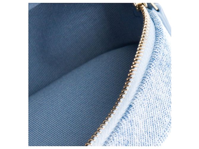 CHANEL - Borsa a tracolla Oval CC Chanel in denim blu e metallo dorato - vista 8