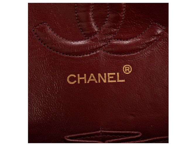 CHANEL - Vintage schwarze glatte Leder Classic/Timeless Chanel Schultertasche - Ansicht 8