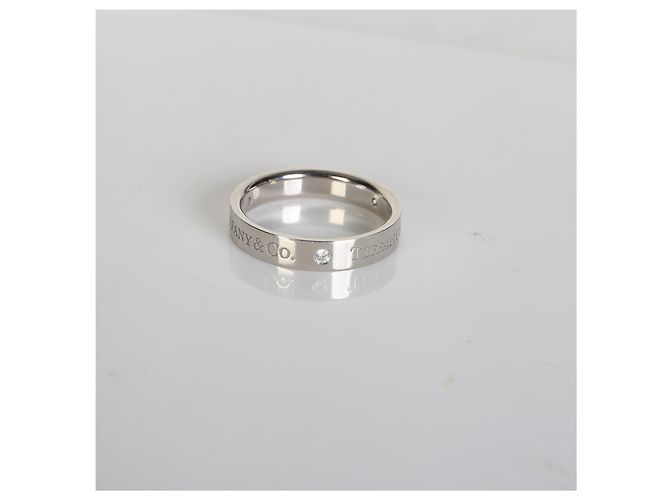 Anello Tiffany & Co. T&Co. in platino e diamanti - vista 6