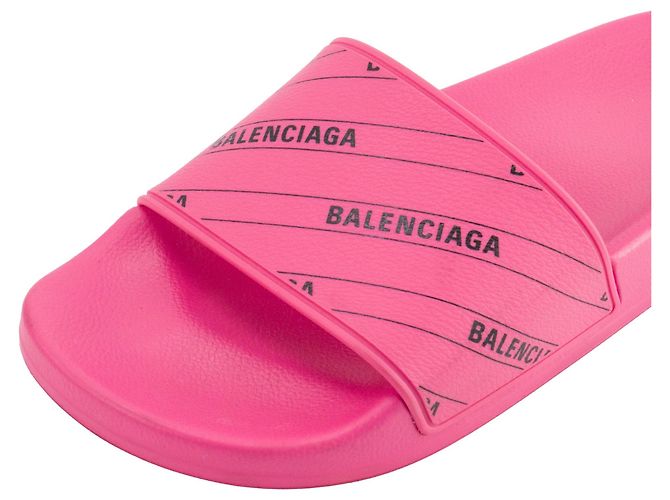 BALENCIAGA - Sandali Balenciaga Pool in gomma rosa (T36) - vista 4