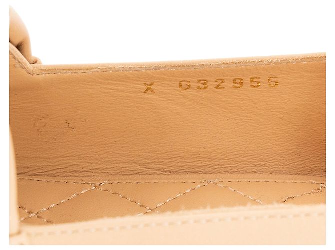 CHANEL - Mocassini Chanel in pelle liscia beige (T38) - vista 6