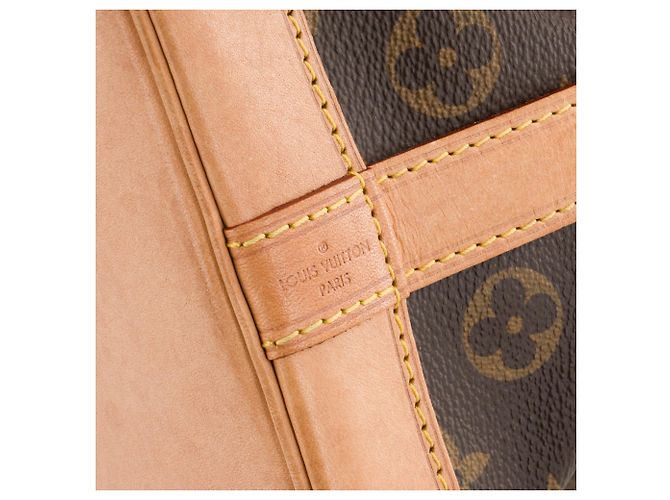 Noe LOUIS VUITTON - Borsa a tracolla Louis Vuitton Noé BB in tela rivestita monogram marrone - vista 6