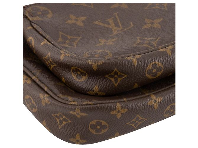 LOUIS VUITTON - Borsa a tracolla Multi Pochette Accessoires in canvas monogram coated Marrone - vista 6