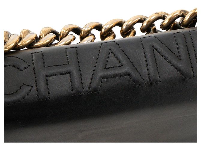 CHANEL - Borsa a tracolla Boy Mini Chanel in pelle liscia nera Nero - vista 7