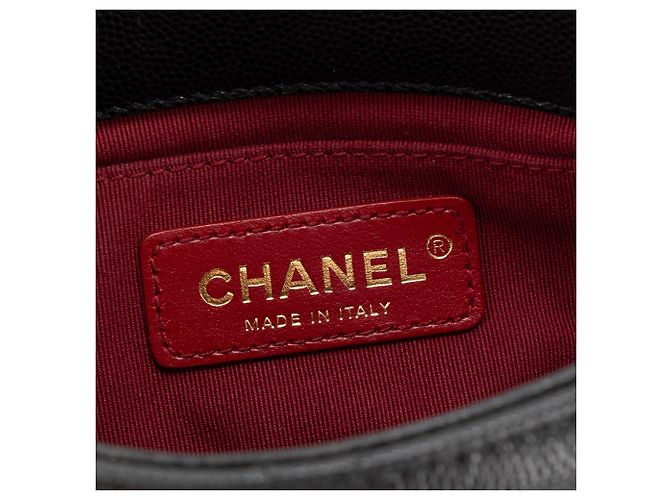 CHANEL - Borsa a tracolla Classic/Timeless mini Chanel in pelle caviar nera Nero - vista 8
