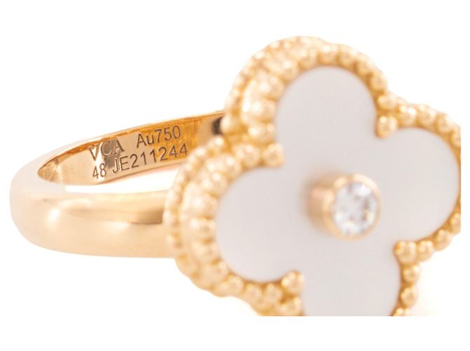 VAN CLEEF & ARPELS - Anello Vintage Alhambra Van Cleef & Arpels in oro, diamante e madreperla (T48) D'oro - vista 4