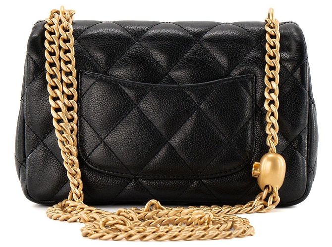 CHANEL - Borsa a tracolla Classique/Timeless Heart Crush in pelle martellata nera Nero - vista 3