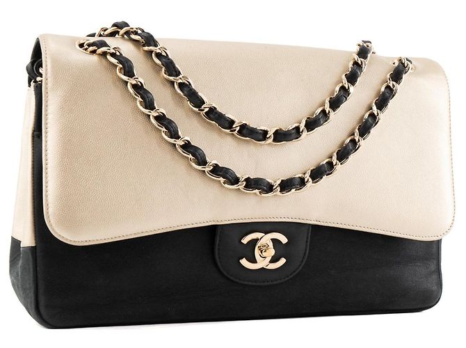 CHANEL - Bolsa de ombro Classic/Timeless Jumbo Chanel em couro caviar dourado e couro liso preto - vista 2