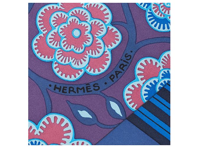 HERMÈS - Carré 90 L'art du Sarasa Hermès in seta blu - vista 3