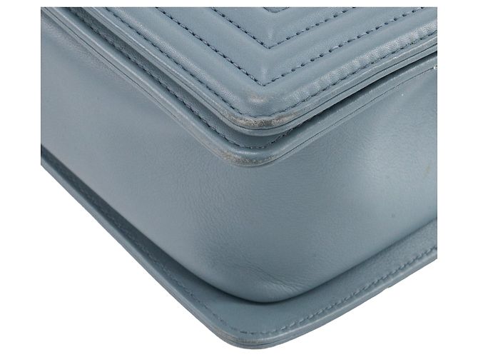 CHANEL - Borsa a tracolla Boy Chanel in pelle liscia blu grigio - vista 6