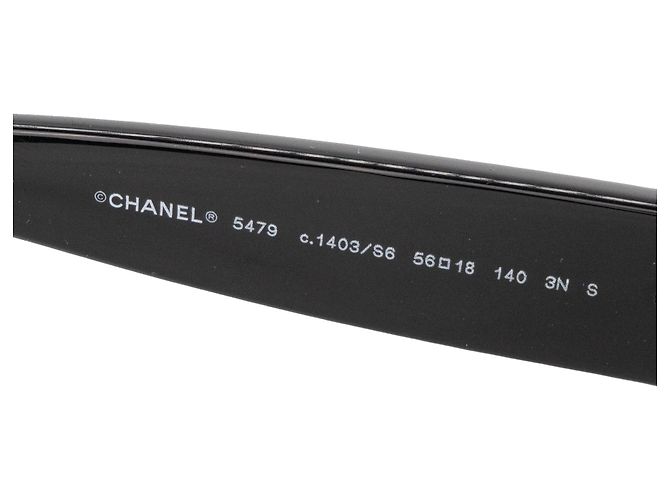 CHANEL - Gafas de sol Chanel en acetato negro - vista 4