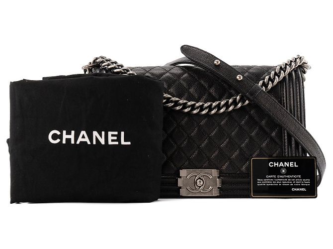CHANEL - Borsa a tracolla Boy Large Chanel in pelle caviar nera Nero - vista 11