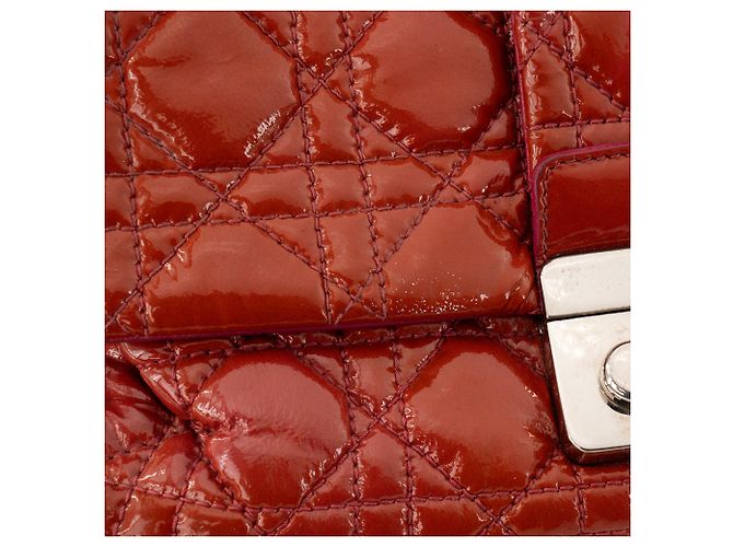 DIOR - Borsa a tracolla Miss Dior in pelle cannage verniciata rossa Rosso - vista 8