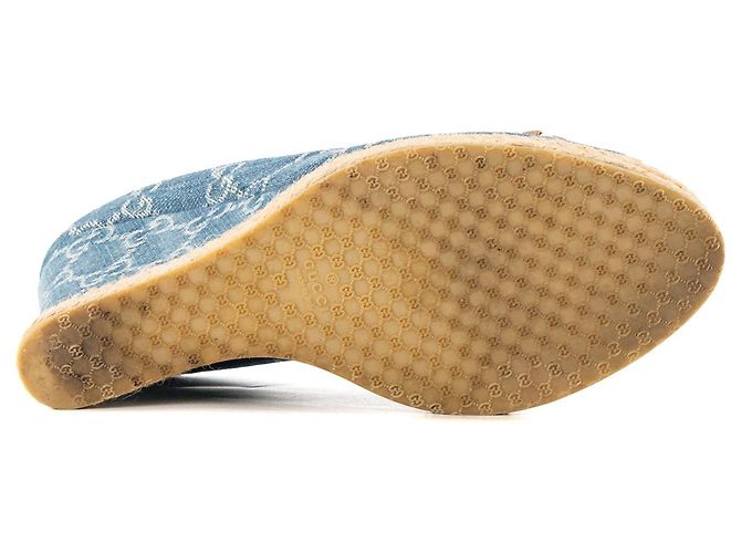 GUCCI - Sandali con zeppa Gucci in denim monogram blu (T39) - vista 3