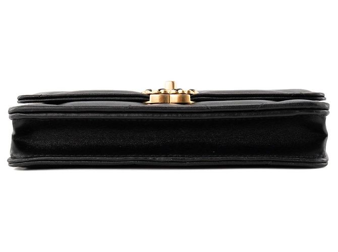 CHANEL - Borsa a tracolla Wallet On Chain 19 in pelle liscia nera Nero - vista 4