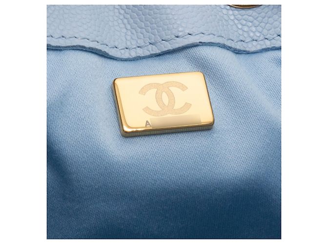 CHANEL - Borsa a tracolla Chanel 25 small in pelle light blue - vista 9