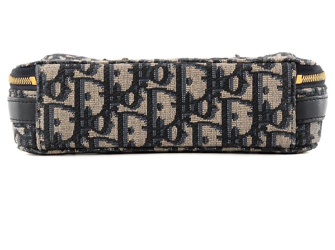 Autre Marque DIOR - Borsa a tracolla 30 Montaigne Pouch Dior in tela Dior Oblique blu navy e beige - vista 4